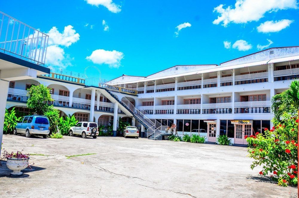 Marine View Hotel Ocho Rios Zewnętrze zdjęcie